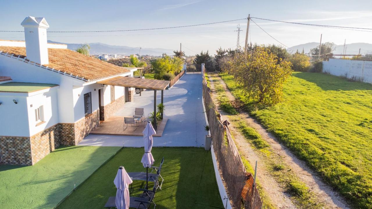 Cubo'S Finca La Higuera Alhaurín de la Torre Exterior foto